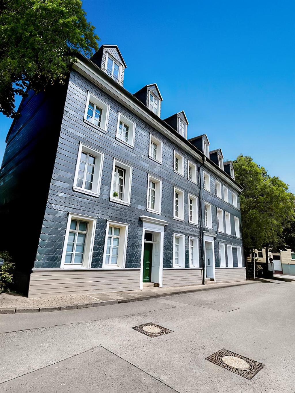 Smart Home - Wuppertal - Perfect For 4 Guests! Central - Netflix - Schwebebahn - Free Parking Zone Exteriér fotografie